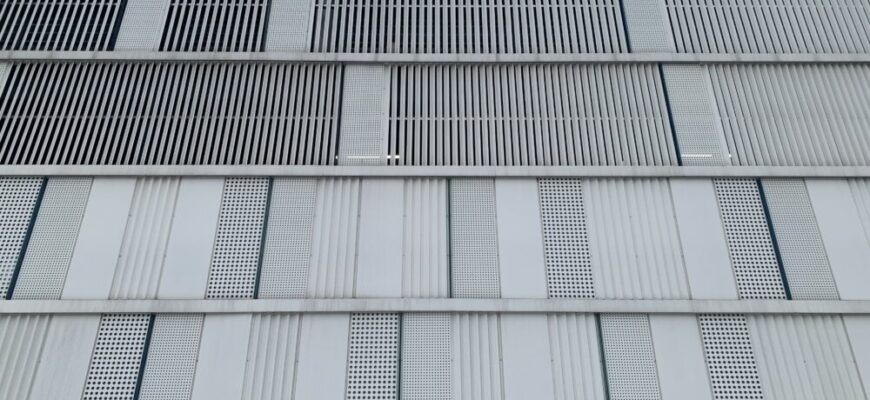 Systema zasadnej wentylacji centru handlowego